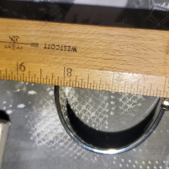 Alexander McQueen Bracelet - Picture 7 of 8